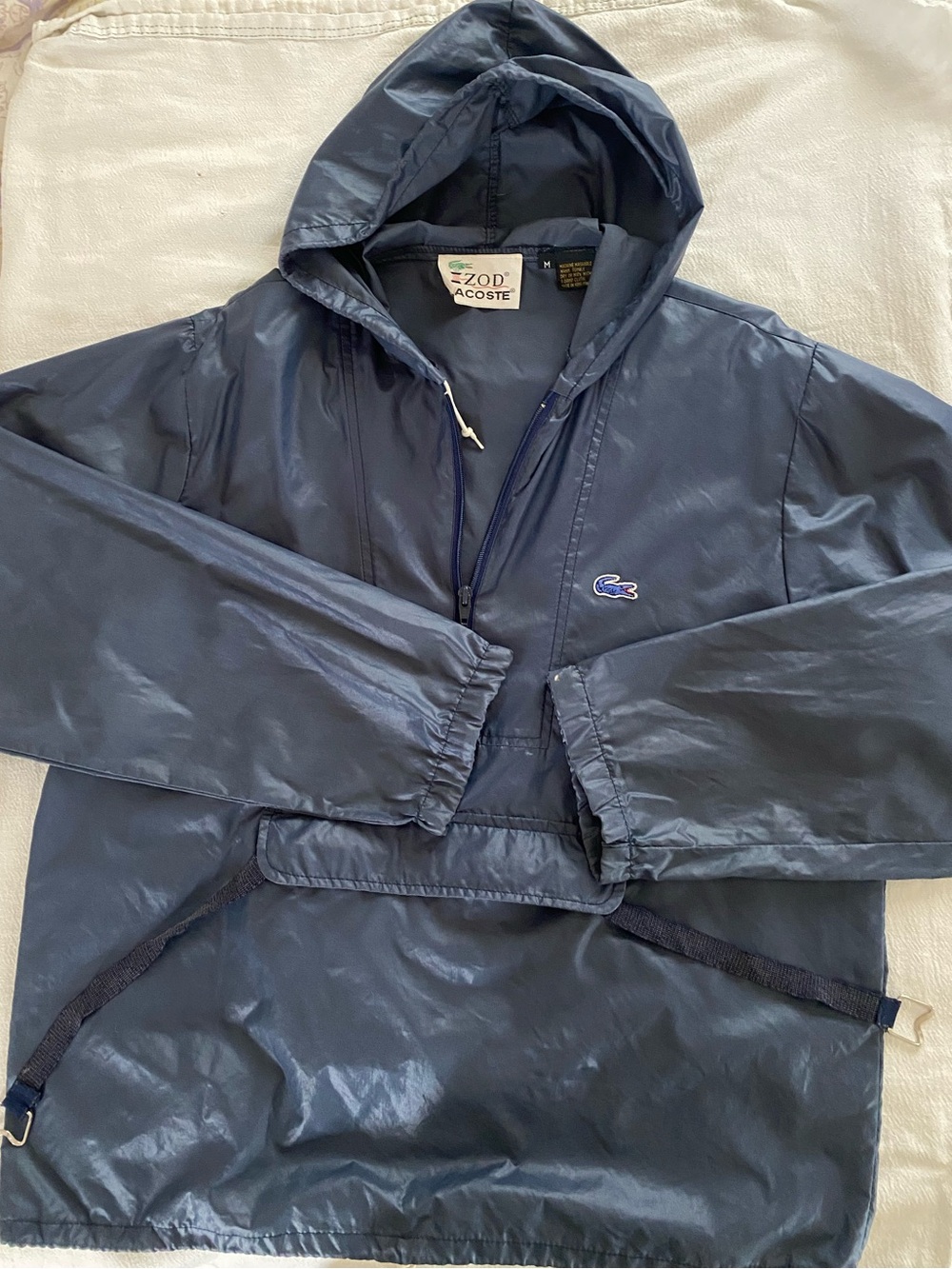 Lacoste Vintage Men’s Dark Blue Hooded Windbreaker Pullover with belt